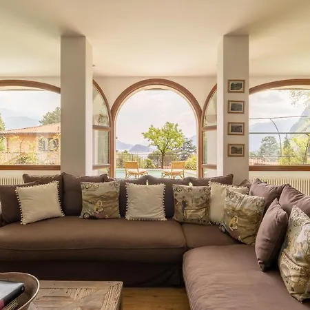 Willa Villa Le Rose Menaggio Lake Como Villa With Pool And Garden Menaggio