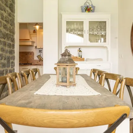 Villa Le Rose Menaggio Lake Como Villa With Pool And Garden Willa