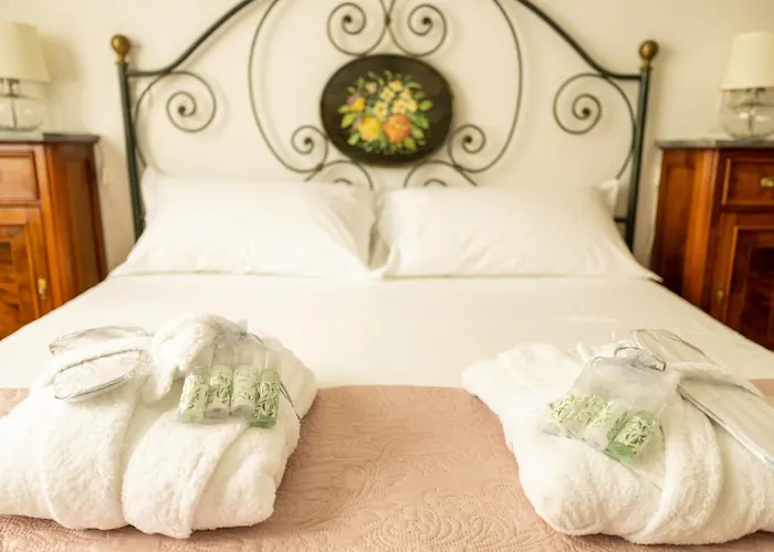 Le Rose, ヴィラ メナッジョ